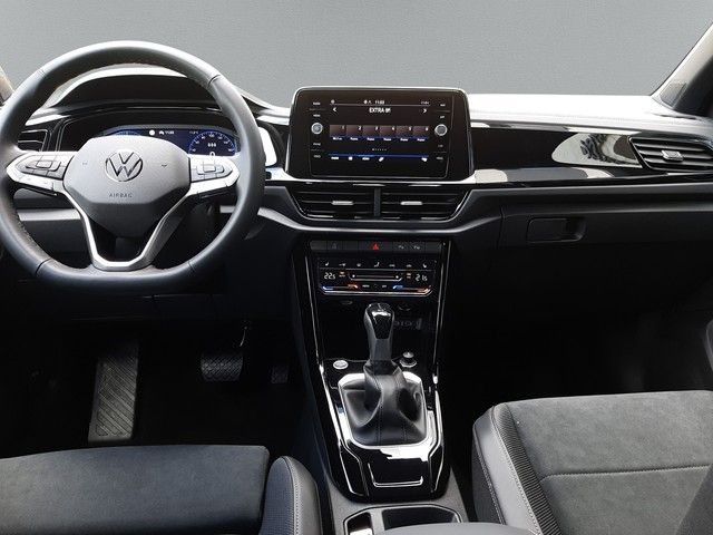 Fahrzeugabbildung Volkswagen T-Roc Black Style 1.5TSI DSG AHK Matrix Massage