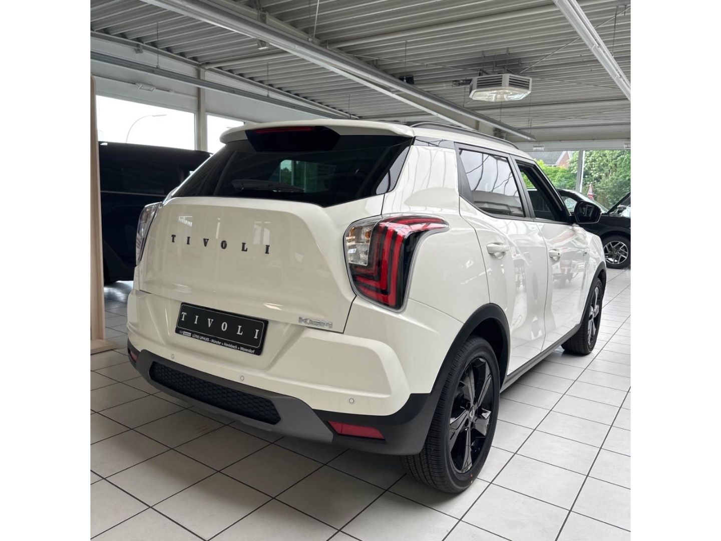Fahrzeugabbildung KGM Tivoli Black Line 2WD 1.5 T-GDI Navi Apple CarPl
