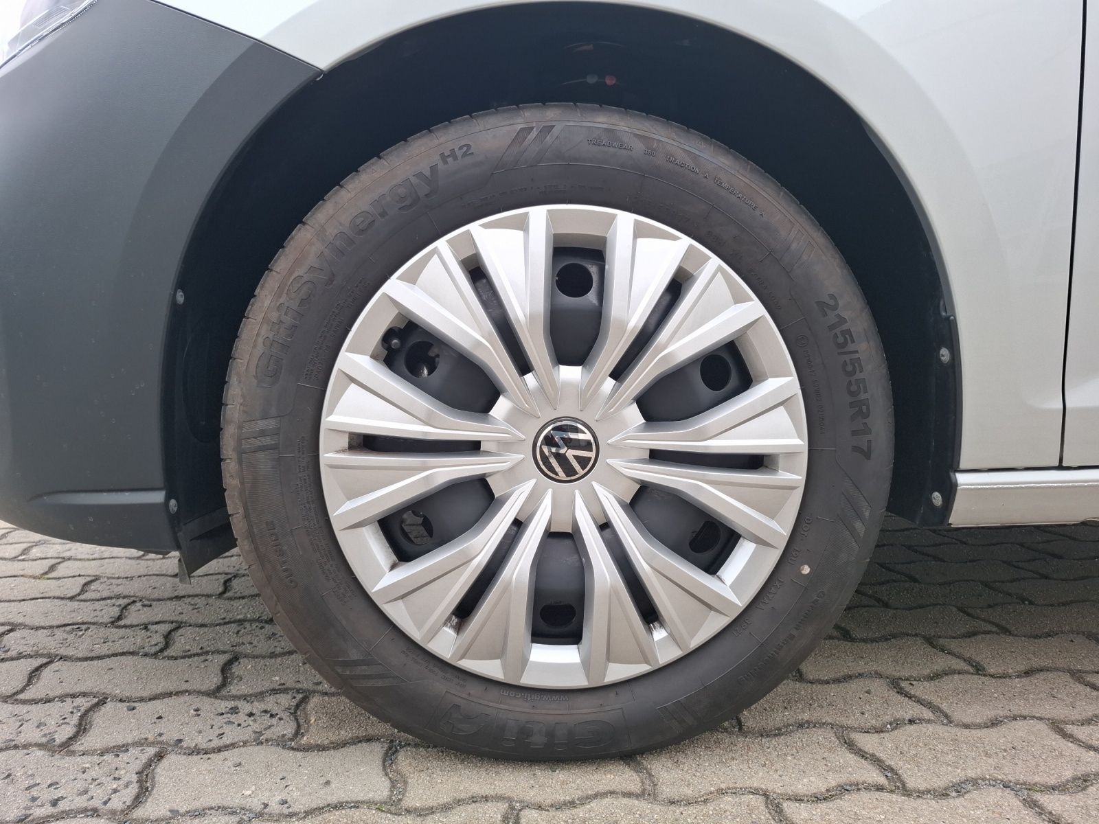 Fahrzeugabbildung Volkswagen Caddy Kasten Maxi TSI DSG STH Navi GRA PDC SH