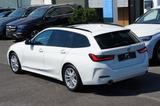 BMW 320i Touring *ACC*HUD*PANO*LED*KAM*FACELIFT* - gebrauchte BMW 320 mit Facelift