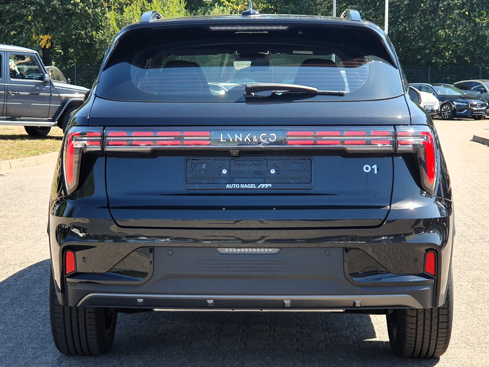 Lynk & Co 01