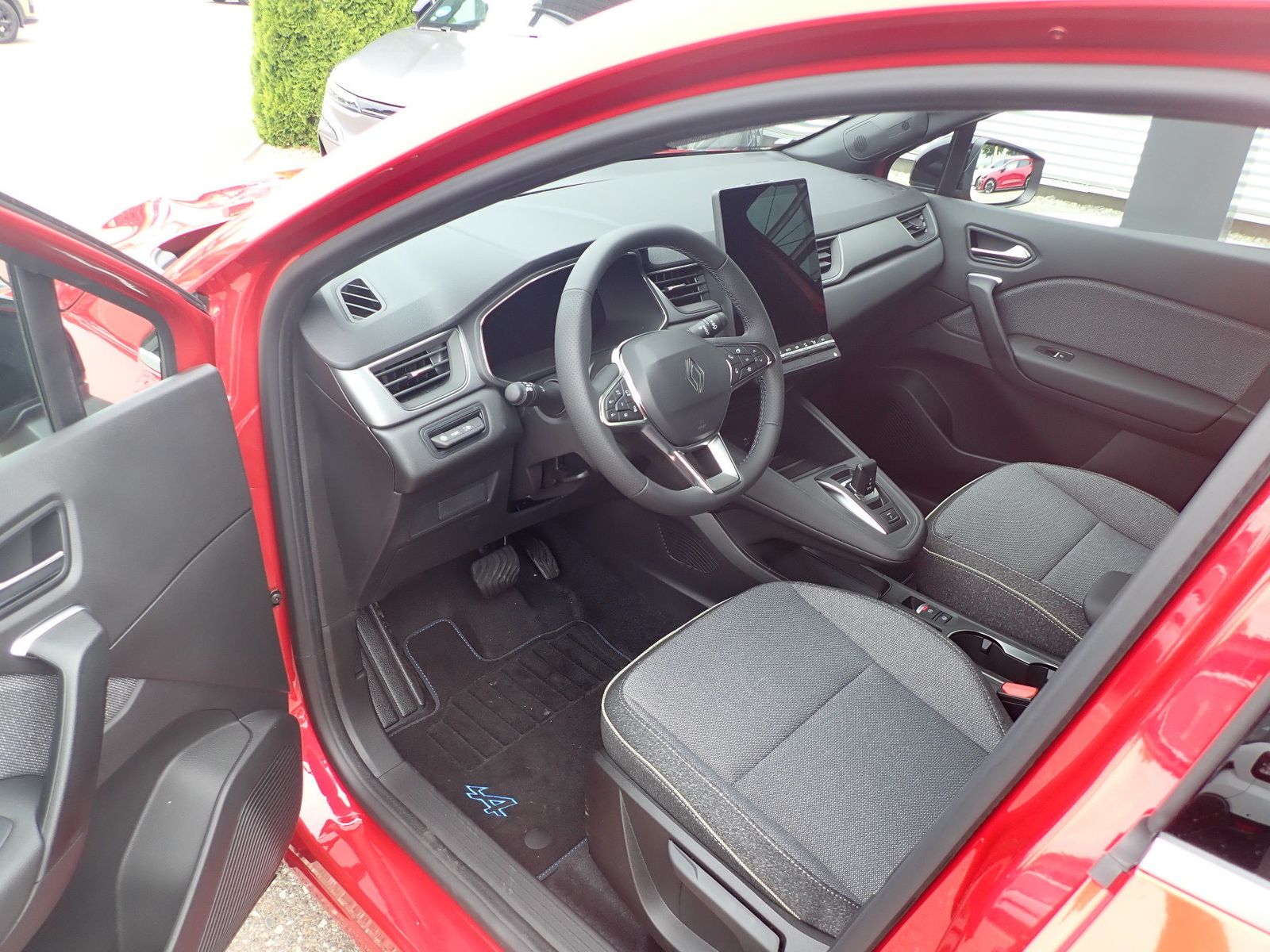 Fahrzeugabbildung Renault Symbioz KISS Full Hybrid E-Tech 160