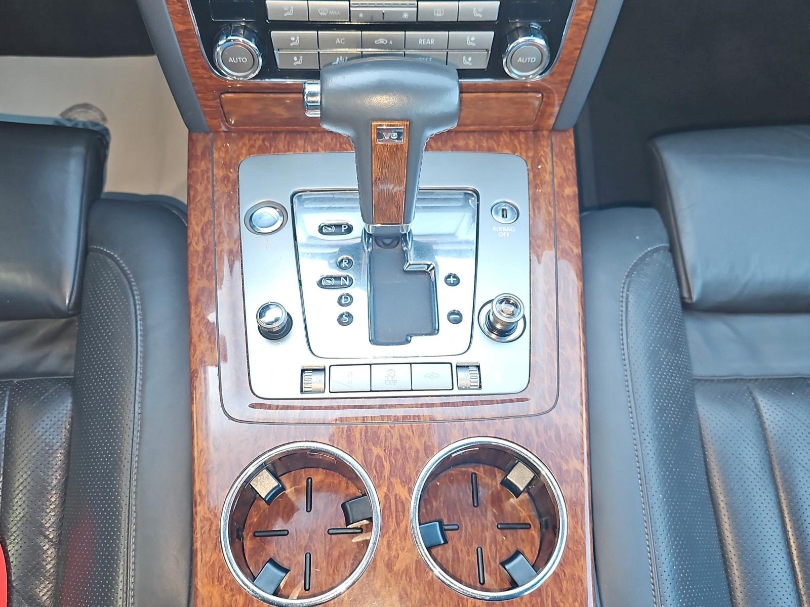 Volkswagen Phaeton V6 3.0 TDI 4MOTION Exclusive+ACC+LED