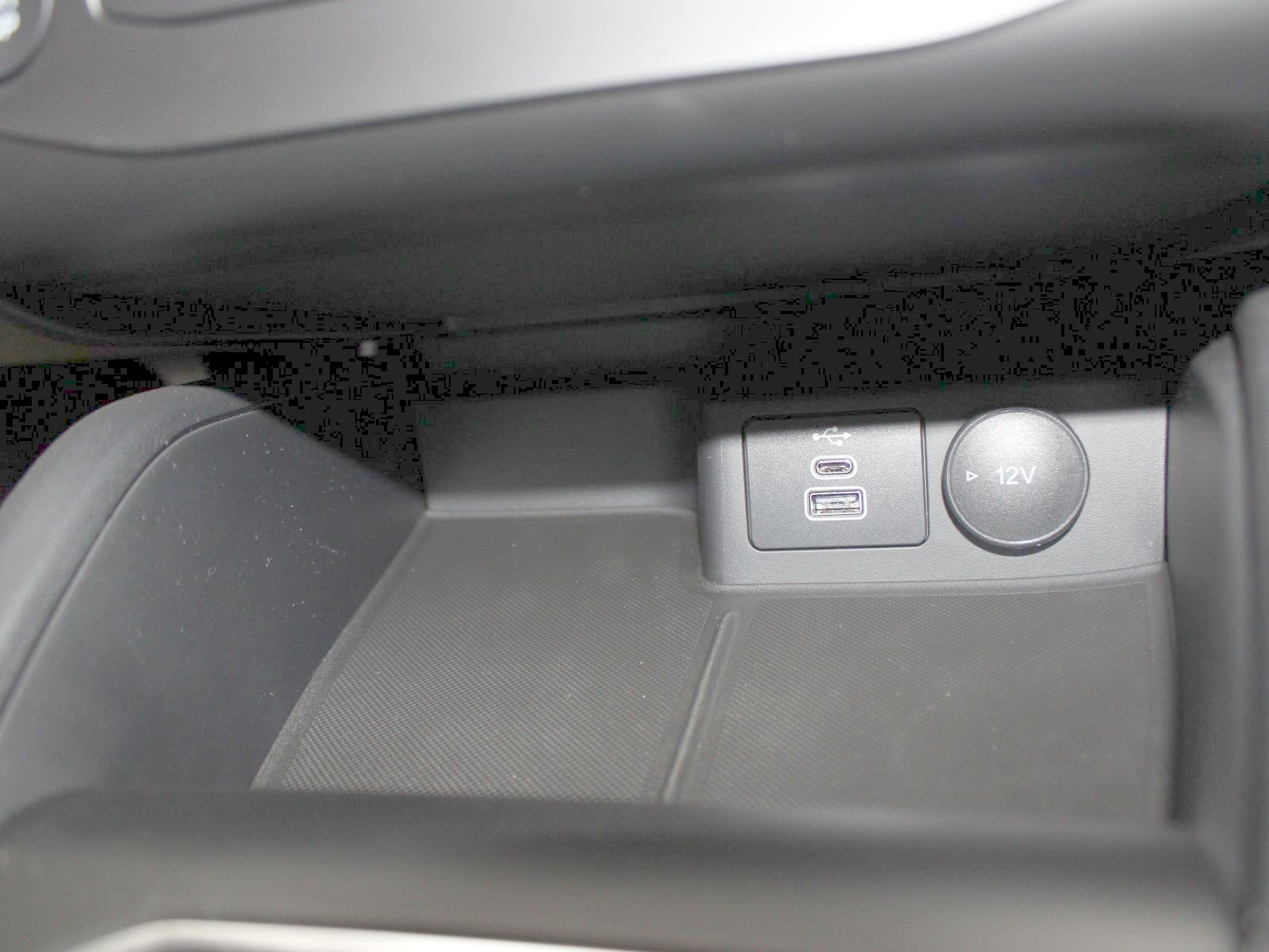 Fahrzeugabbildung Ford Focus ST-Line 1,0 EcoBoost Mild Hybrid