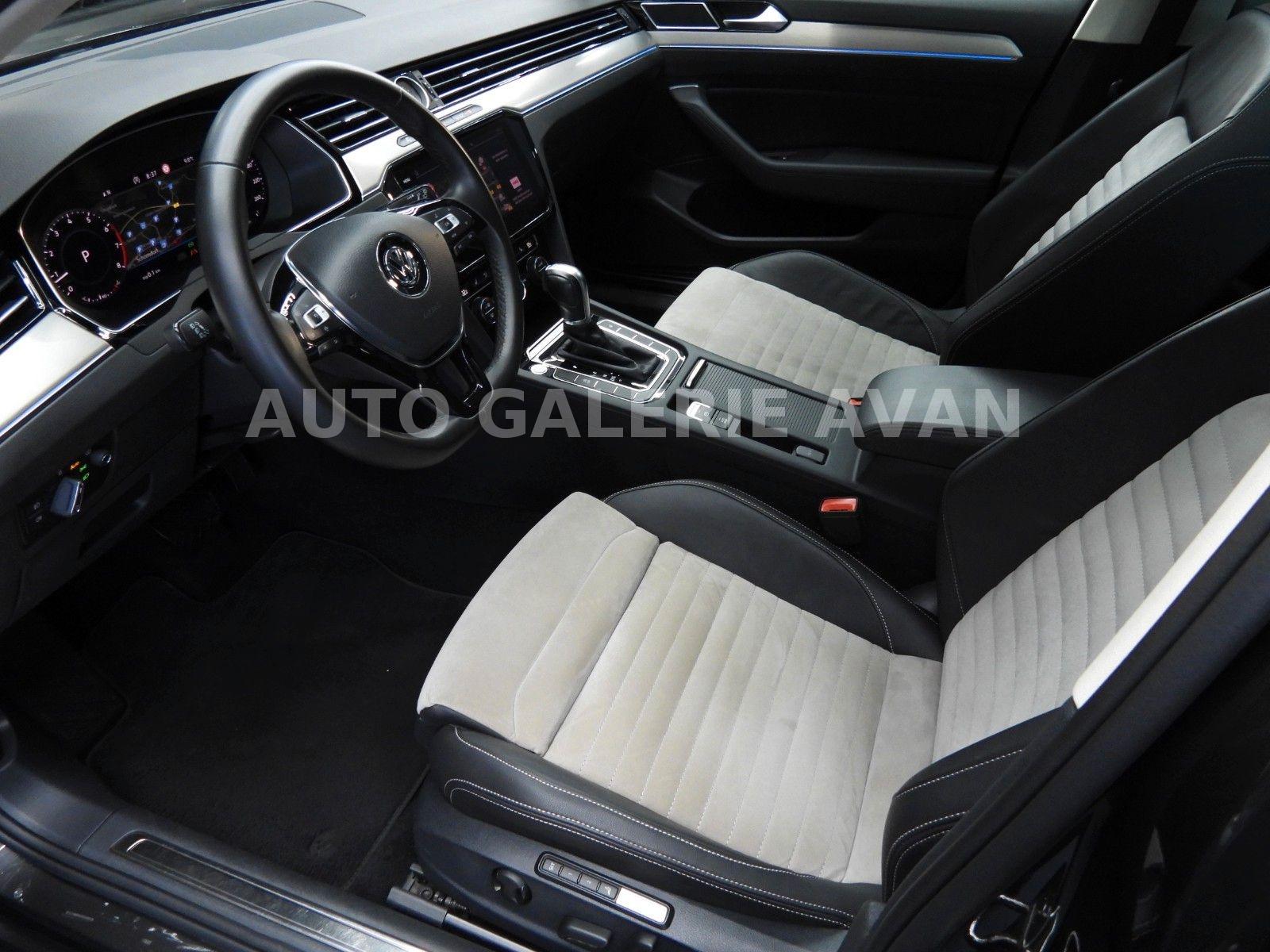 Volkswagen PASSAT VARIANT 1.5 TSI HIGHLINE
