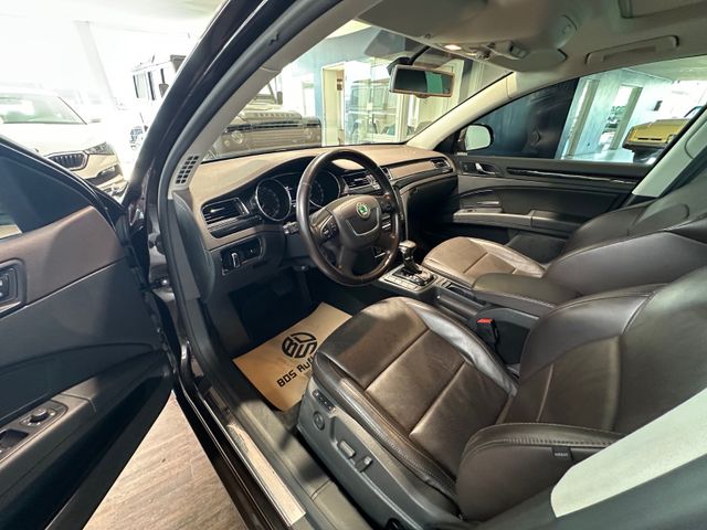 Fahrzeugabbildung Skoda Superb Combi Laurin & Klement*PANO*STANDHZG.*1.H