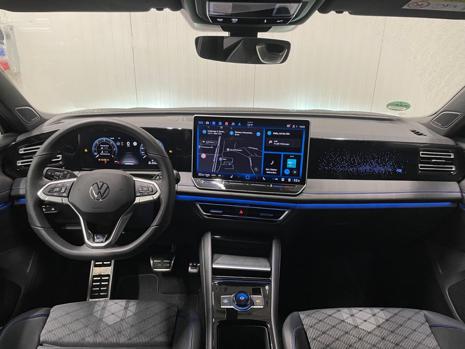 Tiguan R-Line 2.0 TDI 4M DSG BLACK STYLE LED