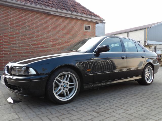 BMW 530d Automatik *Erstbesitz* WENIG KM