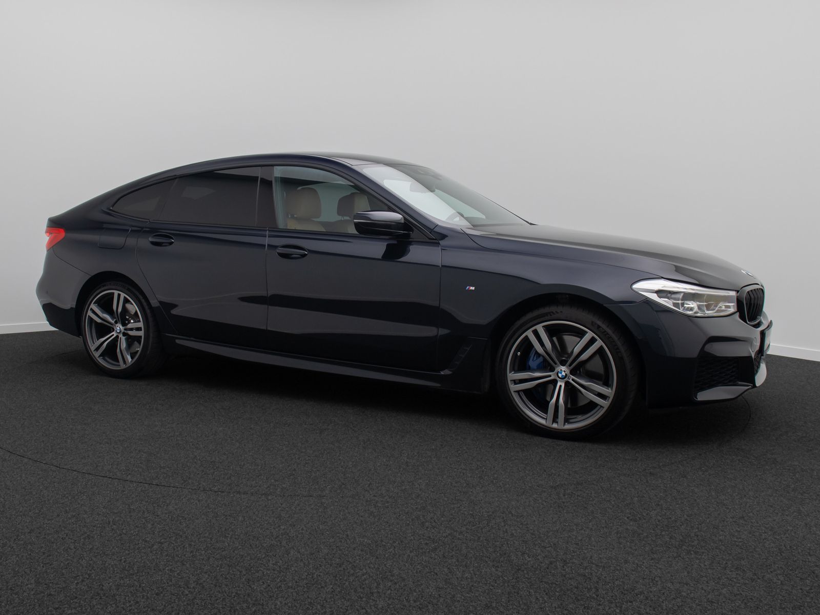 Fahrzeugabbildung BMW 640i Gran Turismo xD M Sport DAB HUD Kamera HiFi