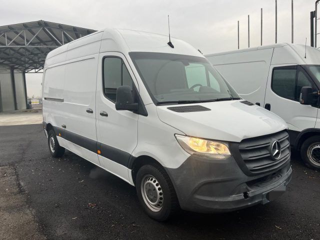 MERCEDES-BENZ MERCEDES-BENZ Sprinter F39/33 311 CDI FWD TN Fur