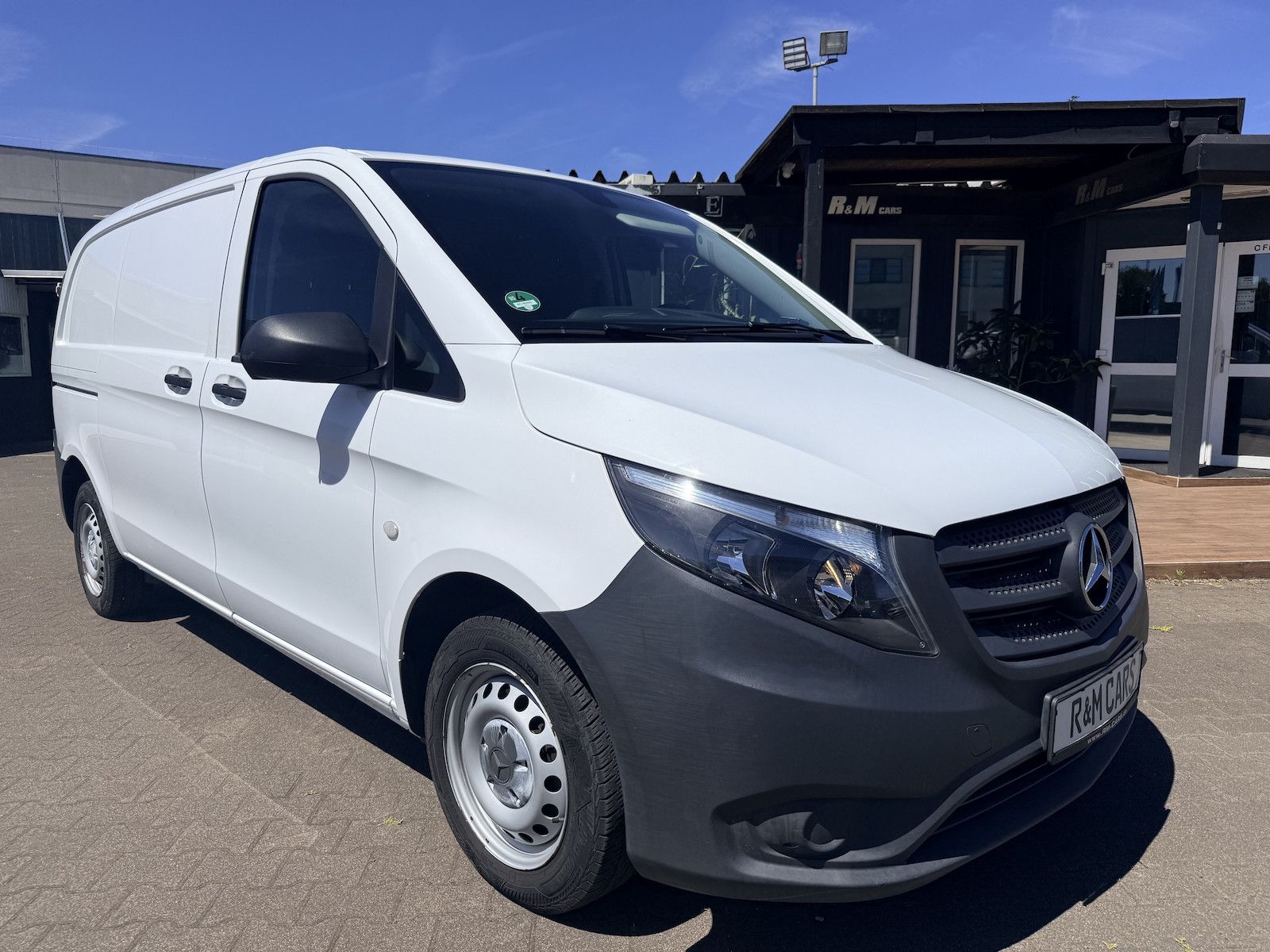 MERCEDES-BENZ Vito Kasten 111 CDI kompakt-Kühlkasten/Winter