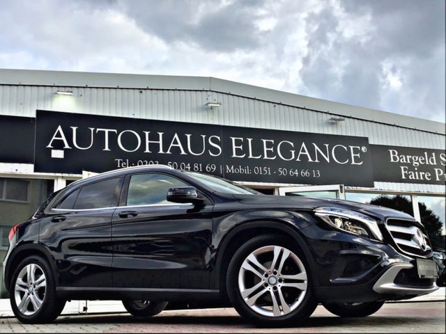 Mercedes-Benz GLA 220d 4Matic 7G-DCT~Navi~Kamera~Pano~Xenon