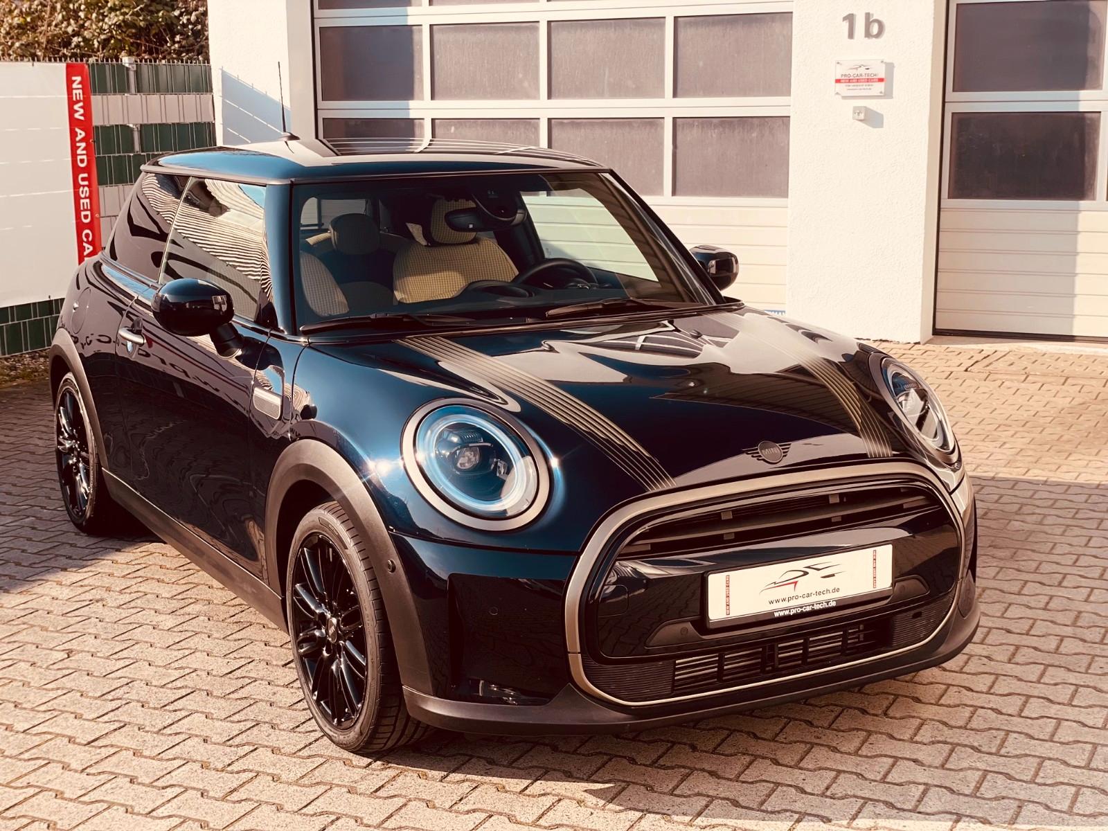 MINI Cooper   * R E S O L U T E  *  E D I T I O N *