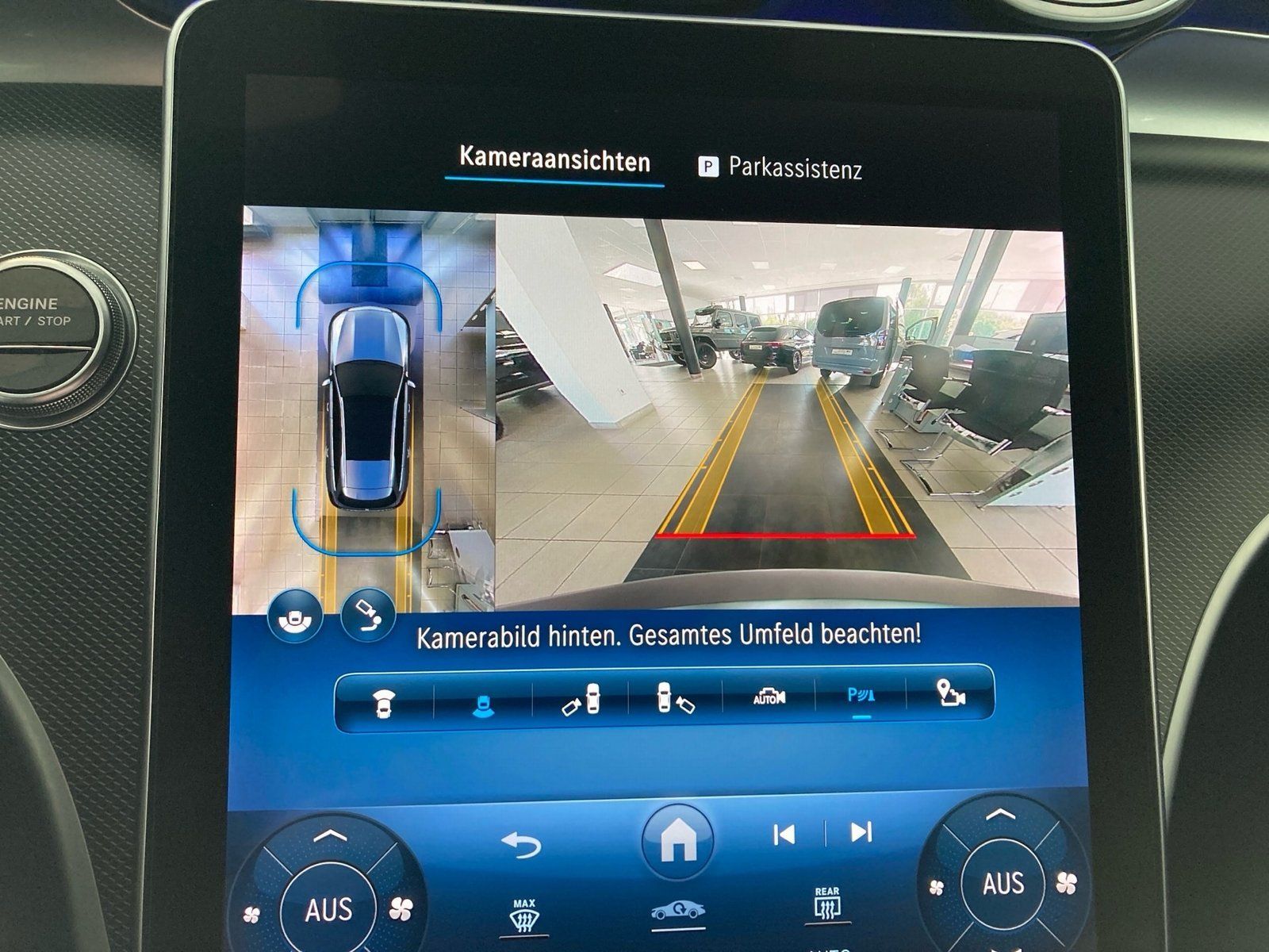 Fahrzeugabbildung Mercedes-Benz C 300 e T AMG*Pano*AHK*HUD*Distronic*Sound*360°*