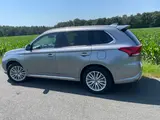 Mitsubishi Outlander PHEV Plus | 1. Hand | Schec - Mitsubishi Plug-in Hybrid Outlander Gebrauchtwagen