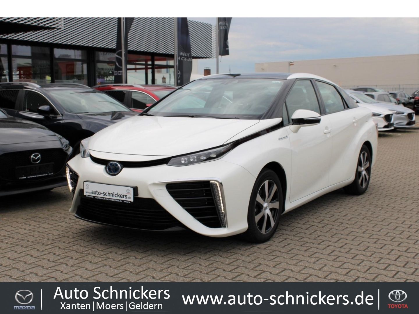 TOYOTA Mirai