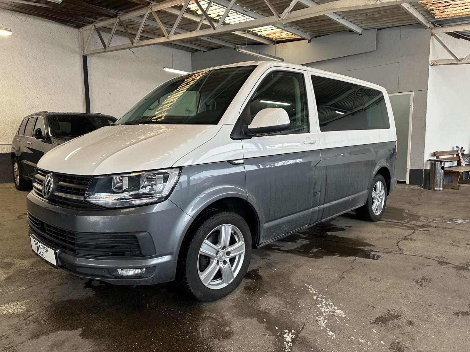 Volkswagen T6 Multivan Trend*1.Hand*AHK*Alu*PDC*ACC*SThzg.*
