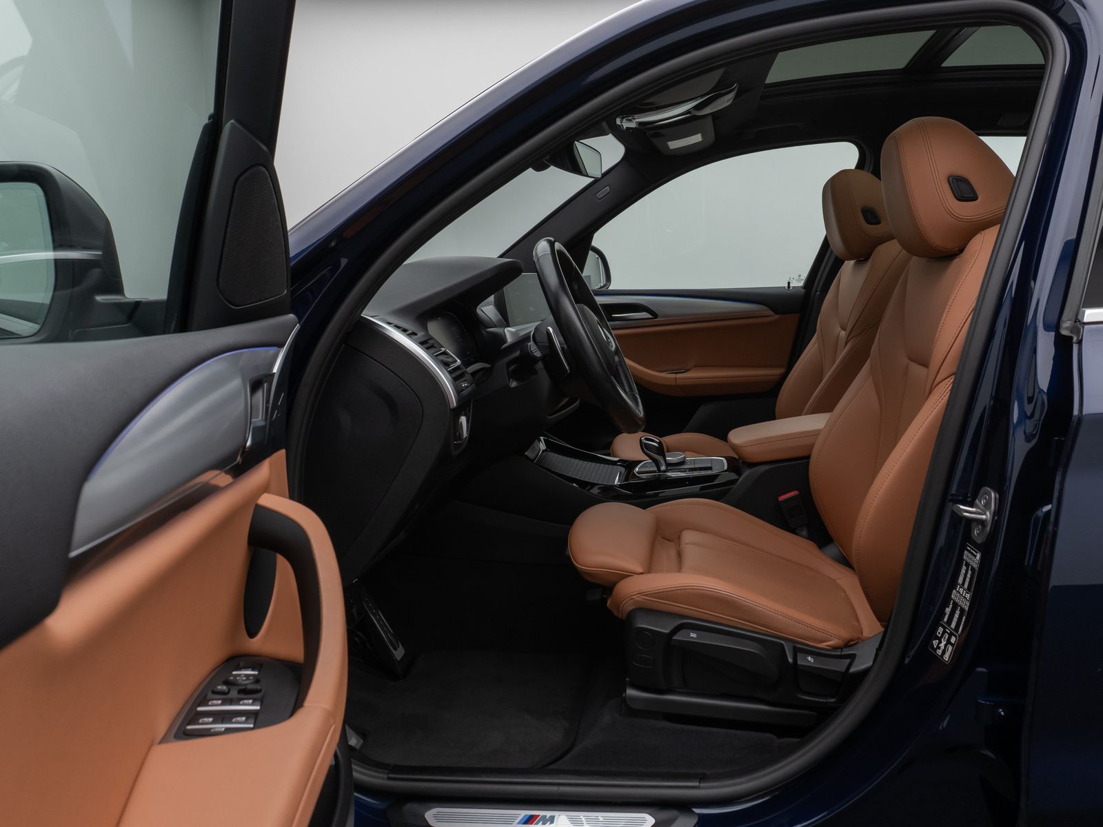 Fahrzeugabbildung BMW X3 xD30d M Sport Panoram Kamera DAB HiFi AHK 21"