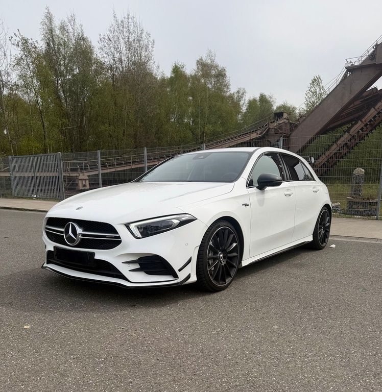 Image of Mercedes-Benz A 35 AMG