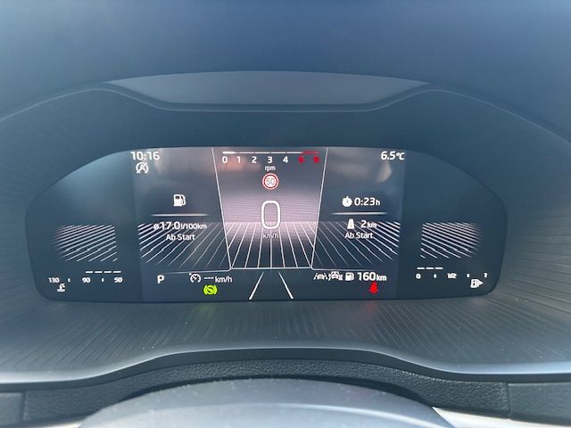 Karoq Selection AHK;LED;PDC;CARPLAYSHZ