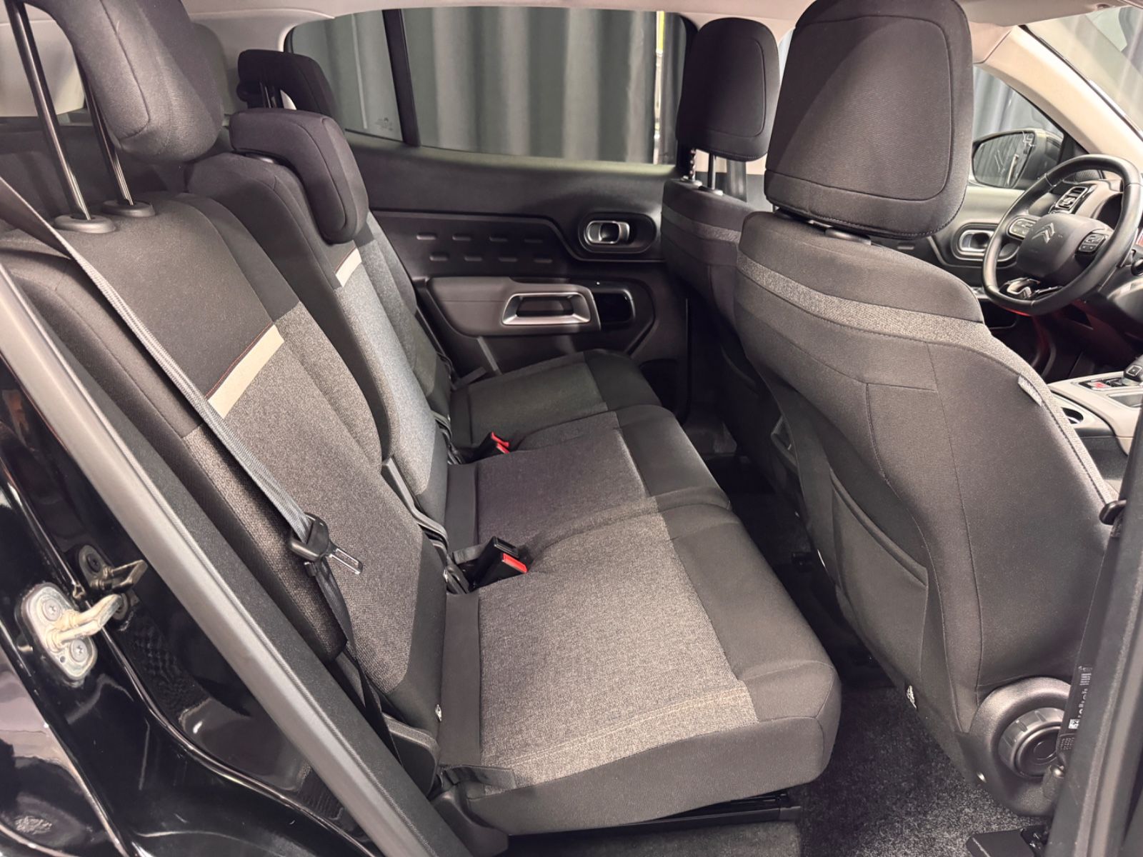 Fahrzeugabbildung Citroën C5 Aircross Feel|AUTOMATIK|KAMERA|PDC|1.HAND