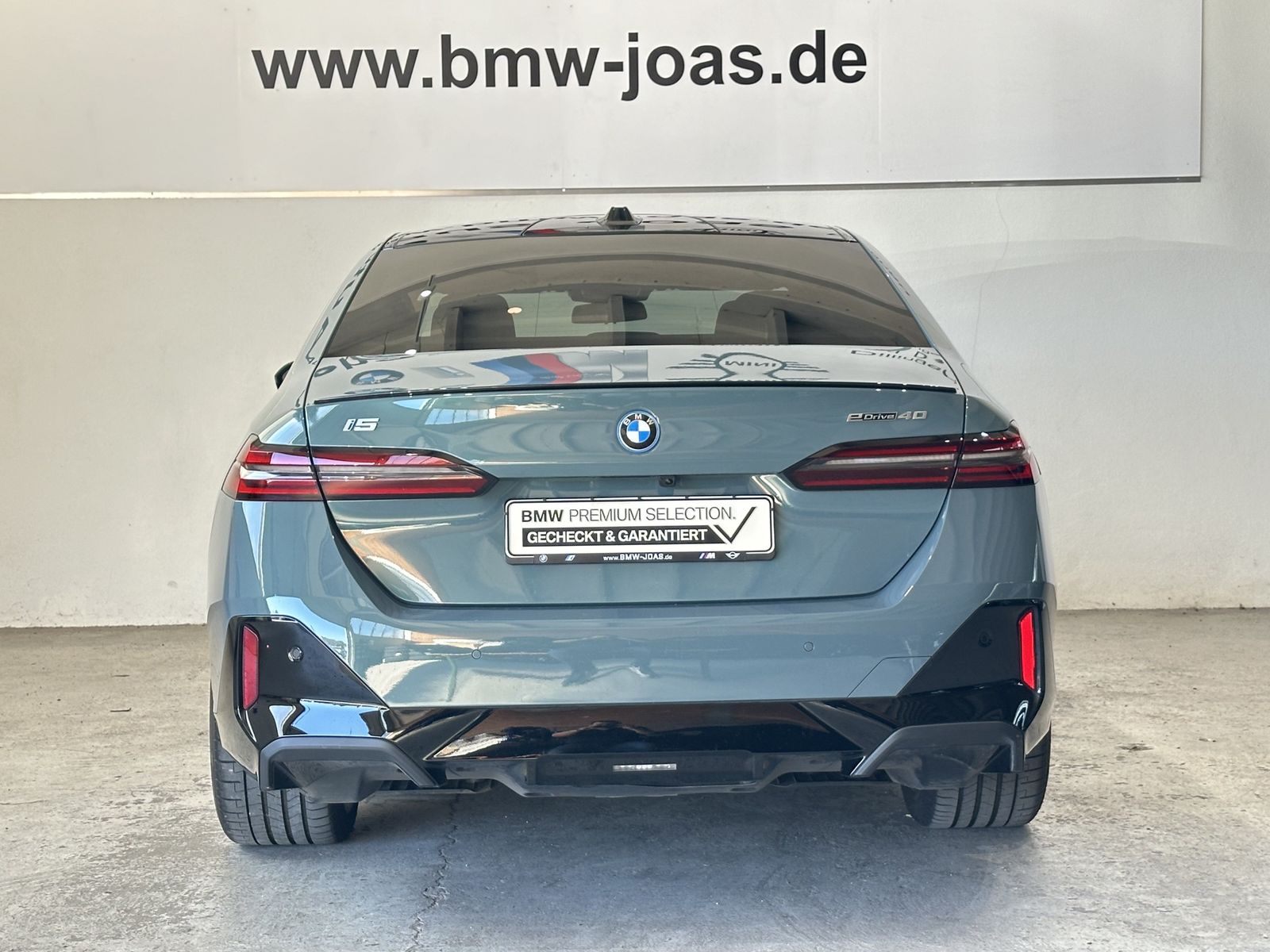 Fahrzeugabbildung BMW i5 eDrive40 Glasdach Bowers & Wilkins