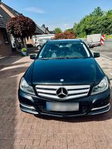Mercedes-Benz Mercedes C 250 T Avantgarde Bj 2013 schwarz - Mercedes-Benz C 220 mit Benzin-Antrieb