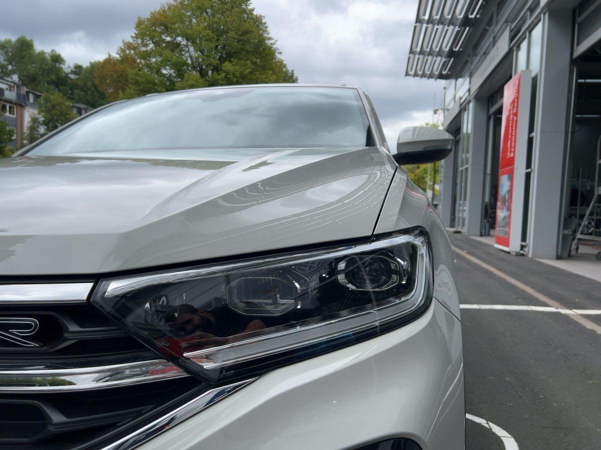Volkswagen T-Roc R-Line 1.0 TSI Rückfahrkamera AHK Sitzhzg, миниатюра 13