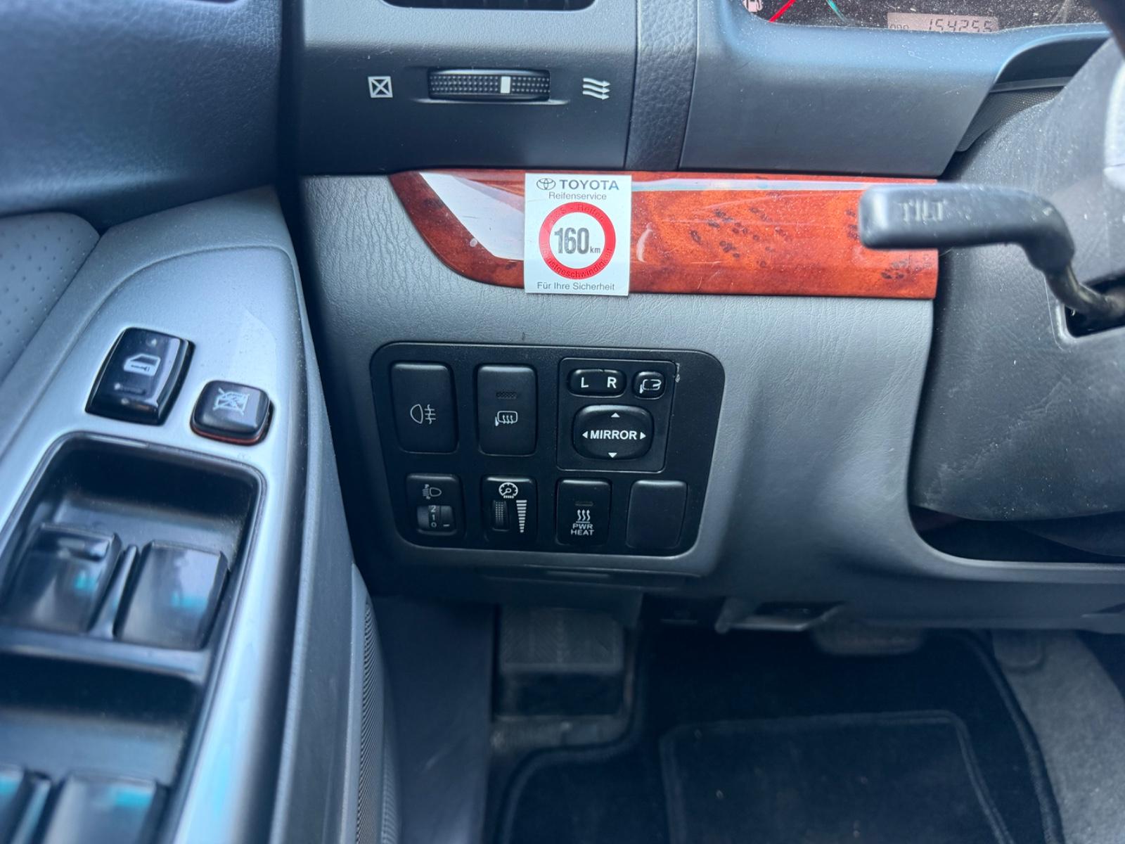 Toyota Land Cruiser 3.0 D-4D 166ch - 1 ère main - Carnet entretien - Ecran tactile - Pneus toutes saisons - Régulateur