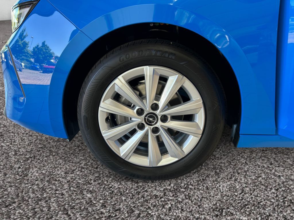 Fahrzeugabbildung Opel Astra 1.2 Turbo AT Edition