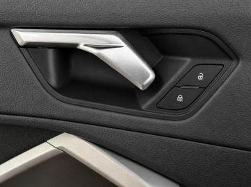 Audi Q3 - 11