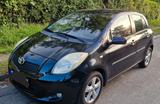 Toyota Yaris 1.3 Sol Auto. Executive - Toyota Yaris Executive mit Benzin-Antrieb