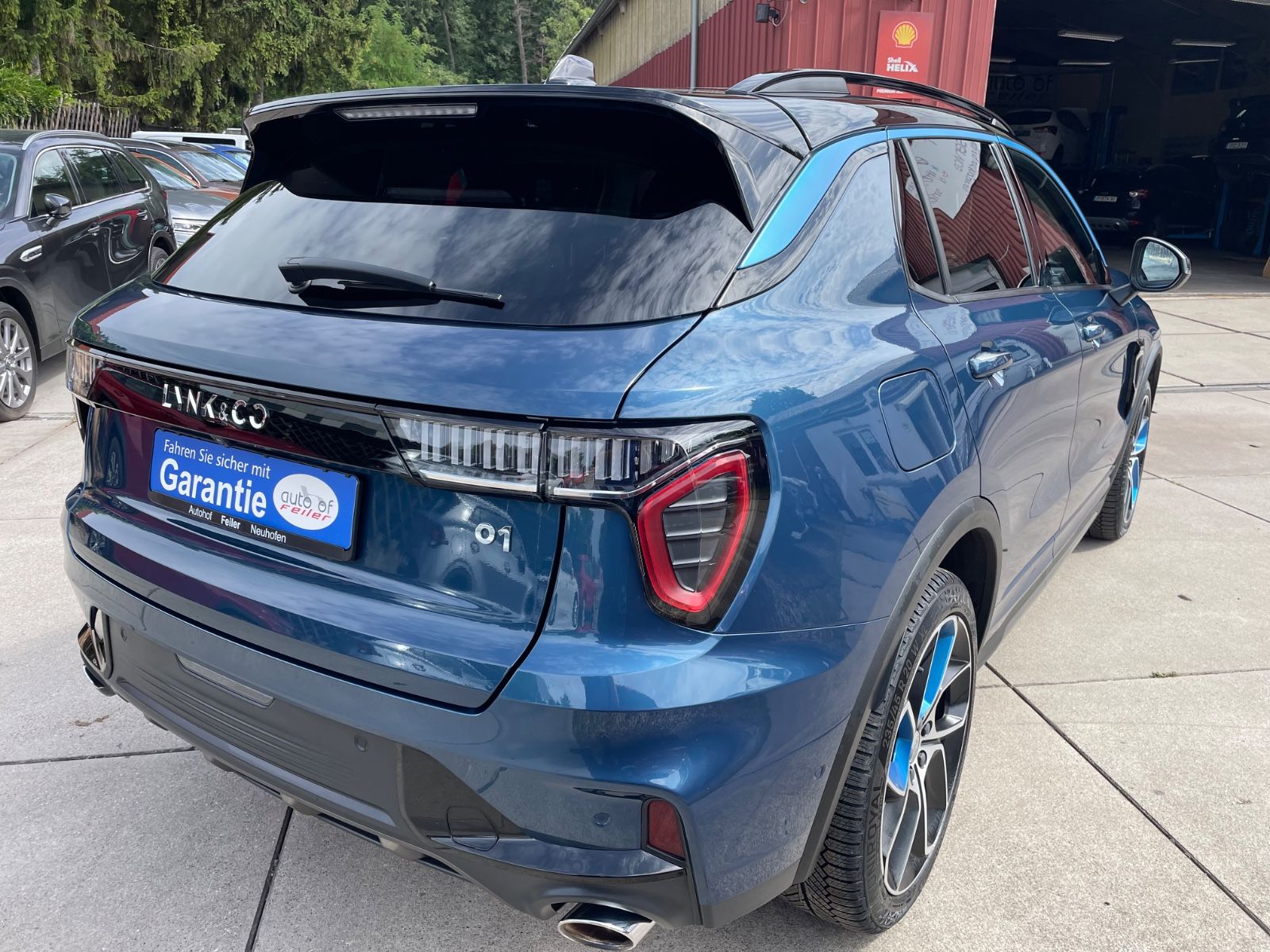 Lynk & Co 01