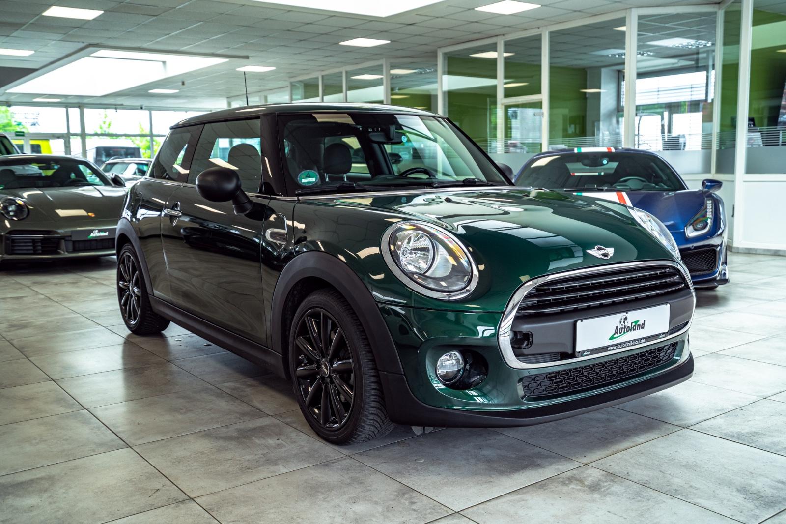 MINI Mini One Blackyard*PANO*SZHG*NAVI*PDC*TOP*