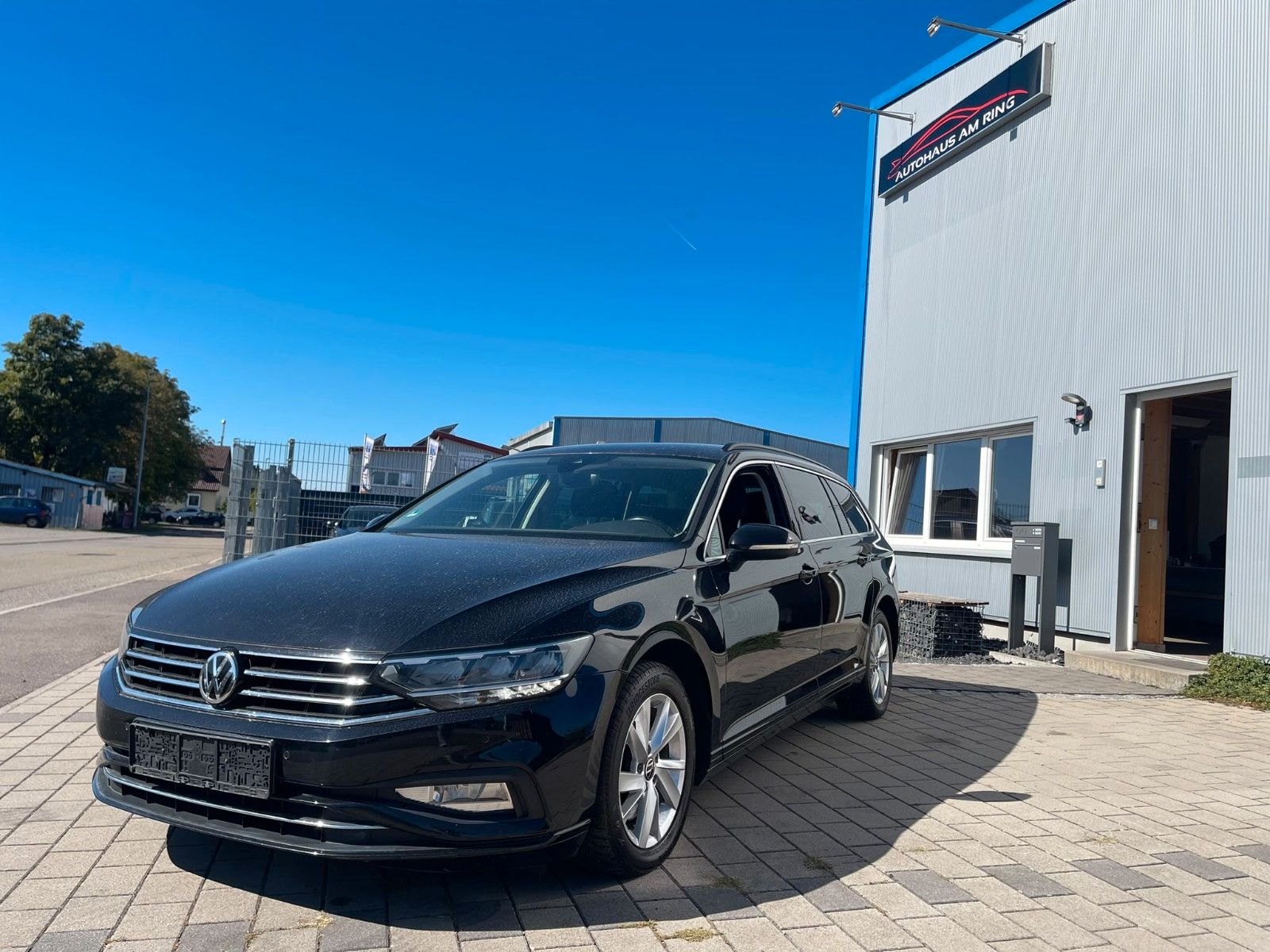 Volkswagen Passat Variant Business imagem 3