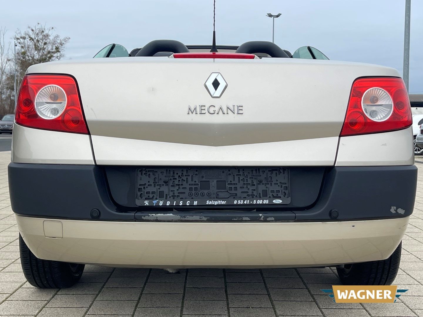 Fahrzeugabbildung Renault Megane II Coupe Cabrio Dynamique Luxe 2.0