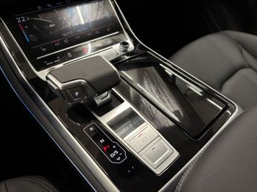 Audi Q7 - 11