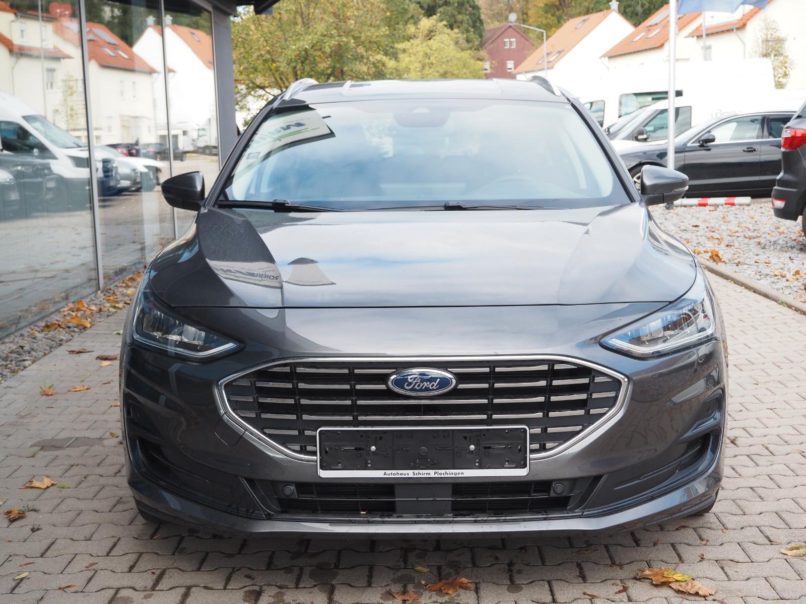 Ford Focus Turnier Titanium LED/Standheizung/SHZ/Klim