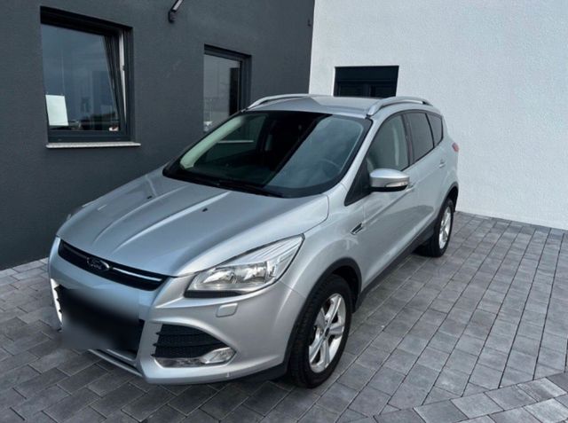 Ford Kuga Trend 2.0 TDCI, AHK, TÜV