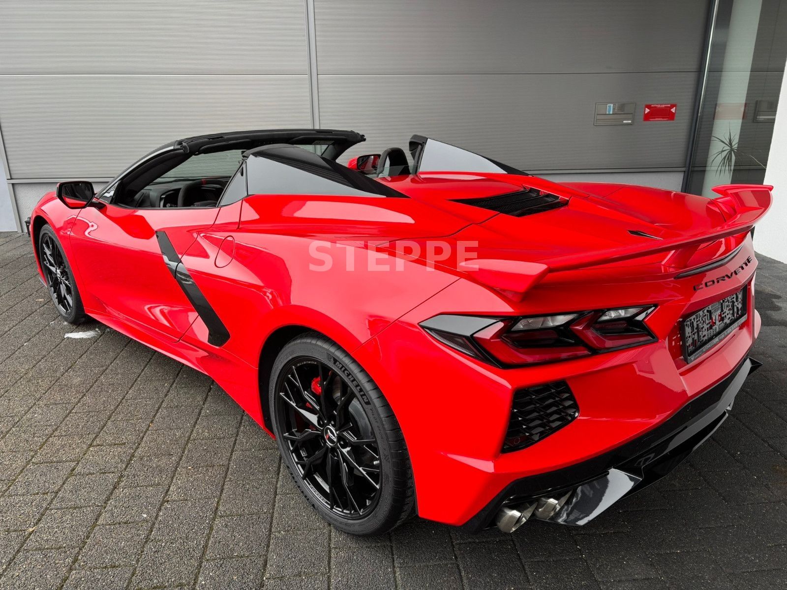 Corvette C8 Stingray Convertible 2025 3LT EUModell STEPPE