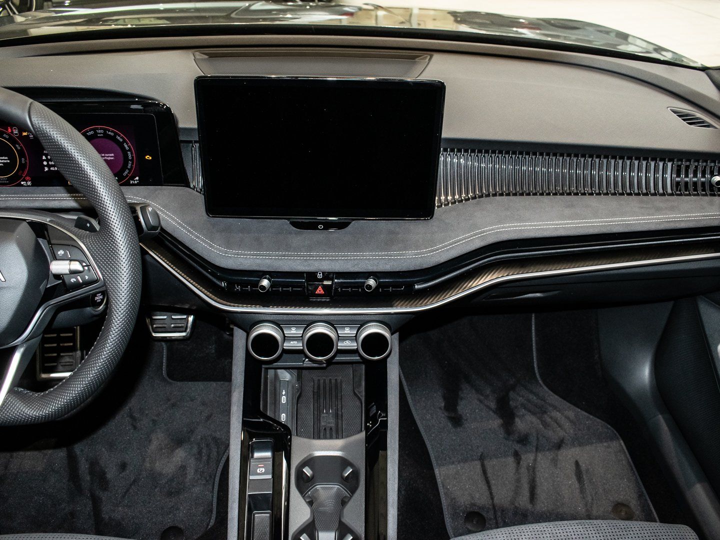 Skoda Superb - Bild 11