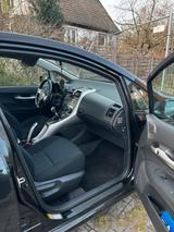 Toyota Auris 1.6 - Toyota Auris in Hannover