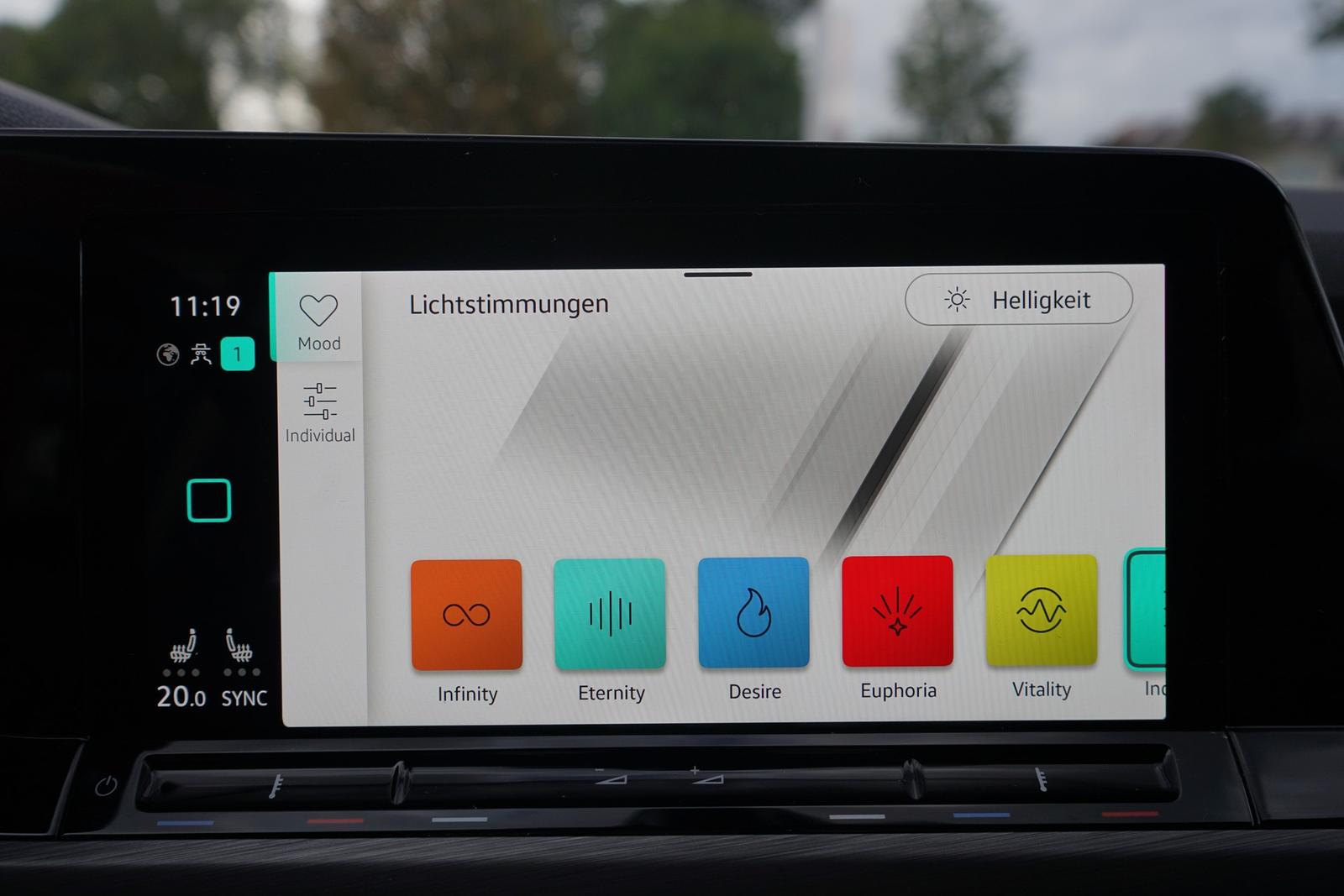 Volkswagen Golf VIII Style 1.5 eTSI DSG Navi LED ACC PDC, миниатюра 16