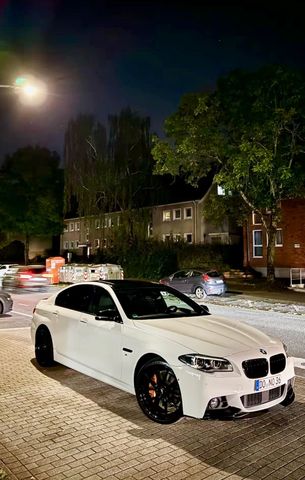 BMW f10 530d XDrive m-packet 360 Camera vo...