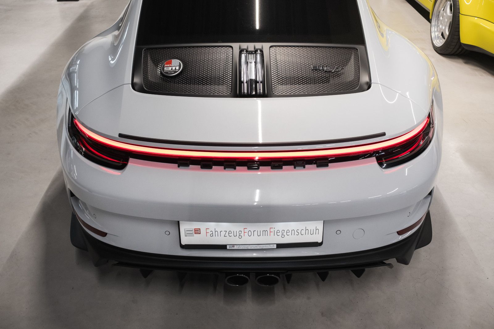 Fahrzeugabbildung Porsche 992/911 S/T - Lift - 90Ltr.Tank - BOSE - RKamera
