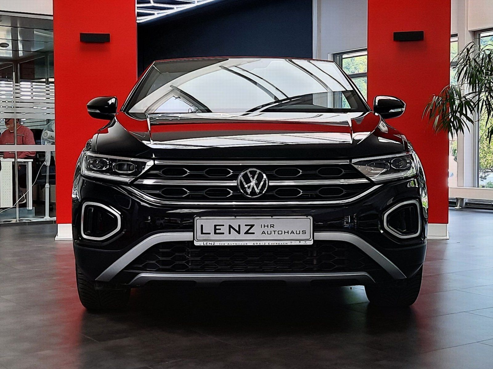Fahrzeugabbildung Volkswagen T-Roc Cabrio Goal TSI *Standhzg*Navi*Cam*LED*ACC