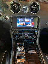 Jaguar XJ Premium Luxury 3.0 V6 Kompr. AWD Langv. P... - Jaguar XJ aus 2016