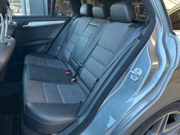Mercedes C 300 - 11