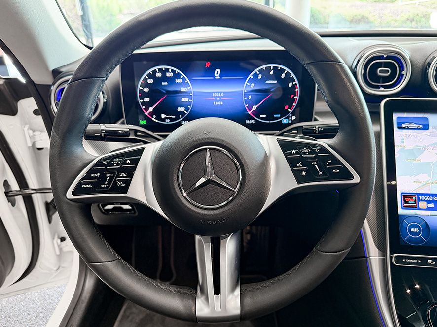 Mercedes-Benz CLE 200 Coupe 4M AVANTGARDE DIGIL MBUX DISTRONIC foto 10