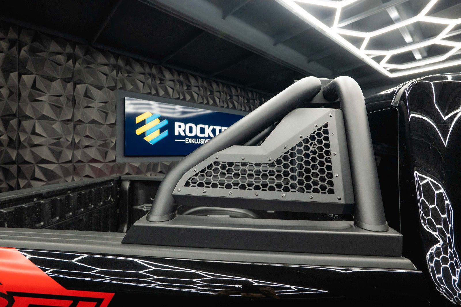 Fahrzeugabbildung Dodge RAM 5.7 V8 HEMI 4x4 REBEL AXLE LOCK Airmatic LED